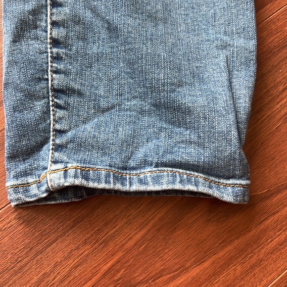 Torrid jeans like new - Picture 3 of 4